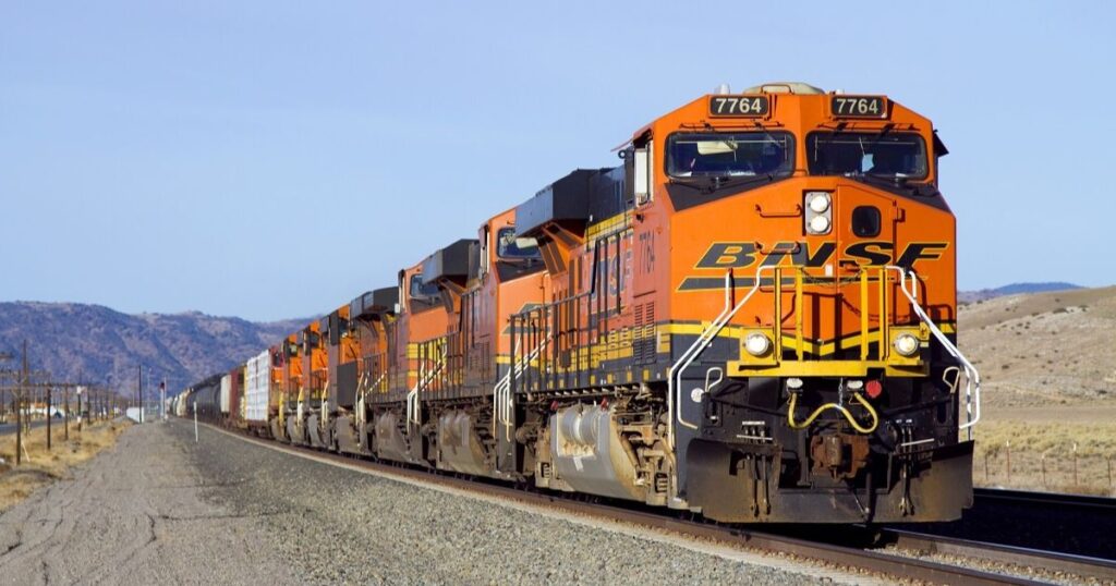 Who Should Leverage the BNSF Workforce Hub?